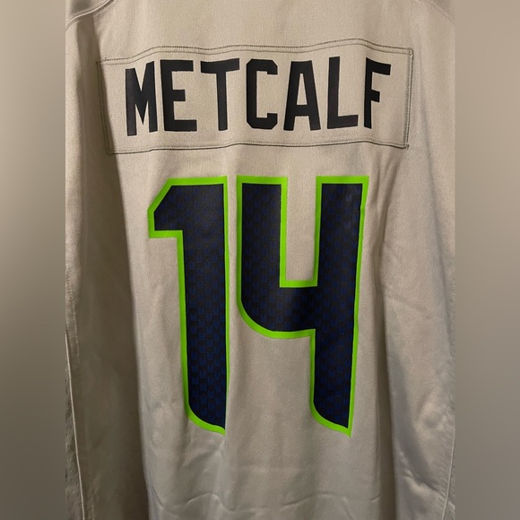 DK Metcalf Seattle Seahawks Wolf Gray Football Jersey Nike NFL Men’s Sz 3XL NEW - Picture 11 of 12